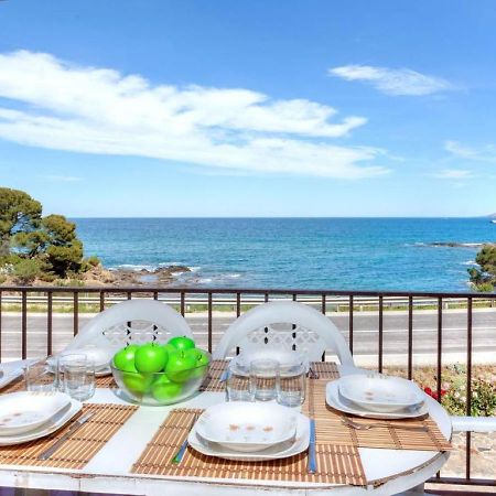 Apartament Grifeu Llança Buitenkant foto